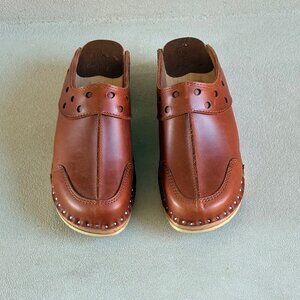 Women's Troentorp Classic Swedish Cognack Leather Wooden Clog - Size 7